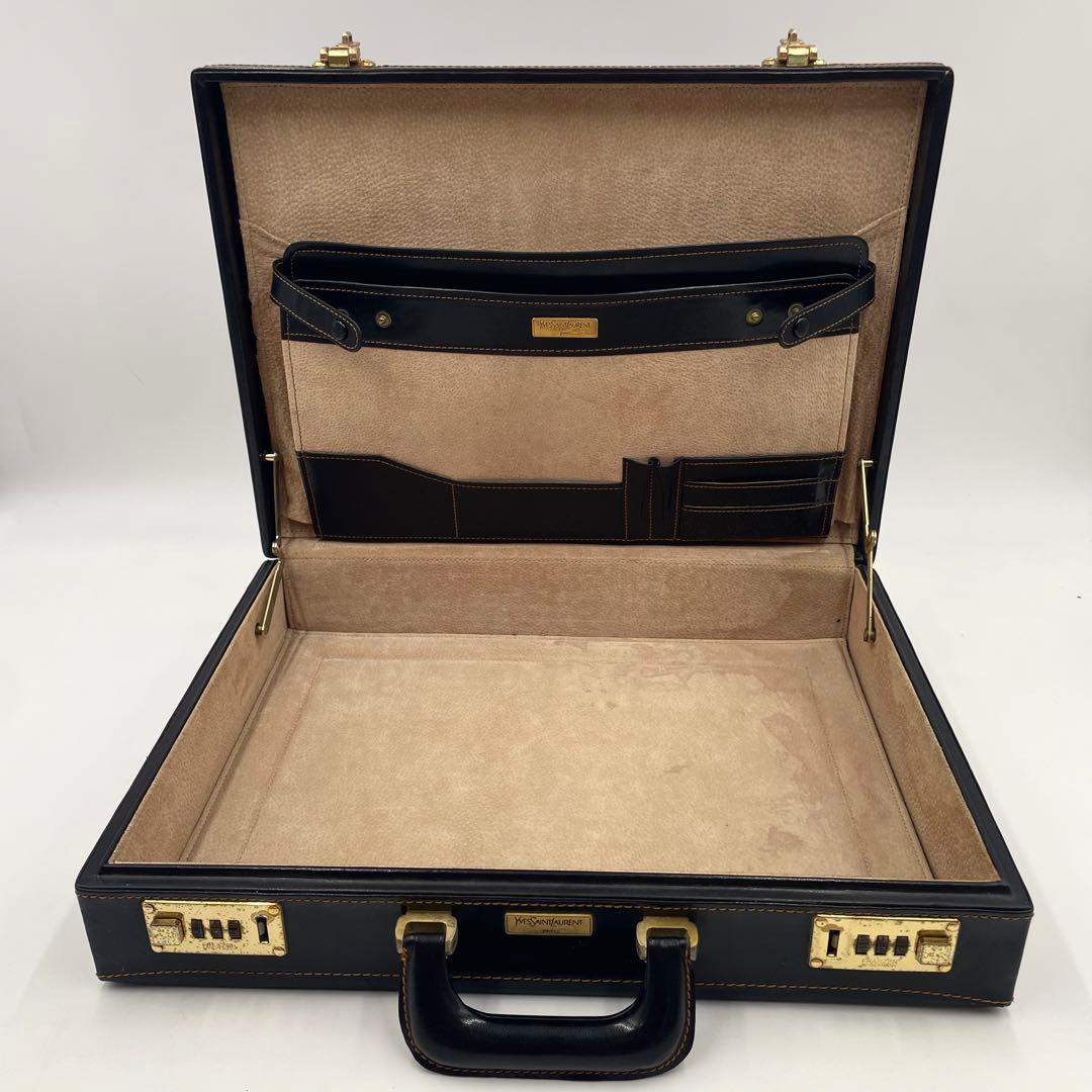 【入手困難】イヴ サン ローラン YSL レザー アタッシュケース ブラックA4