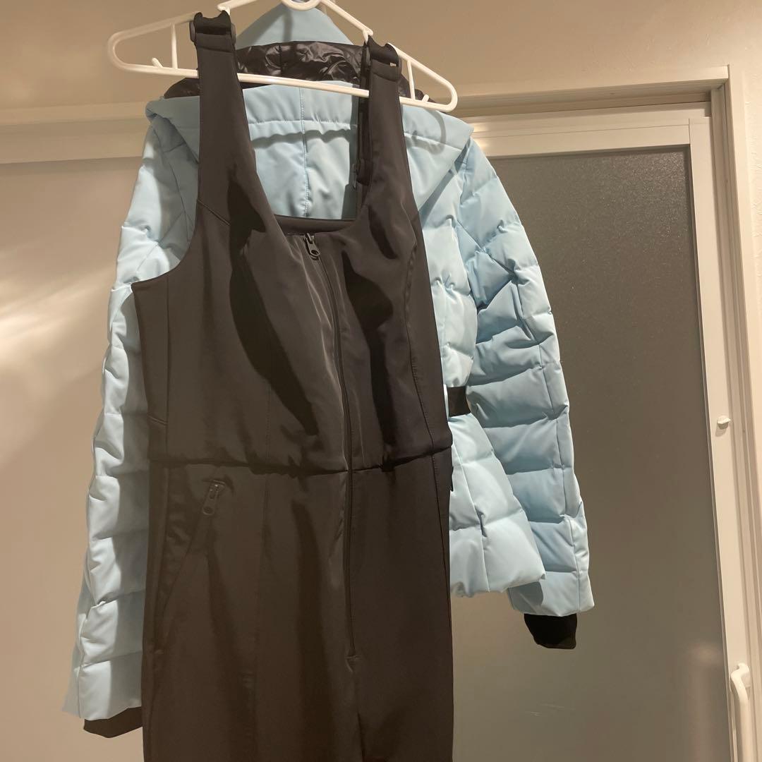 ZARA 水色 スキーウェアM
