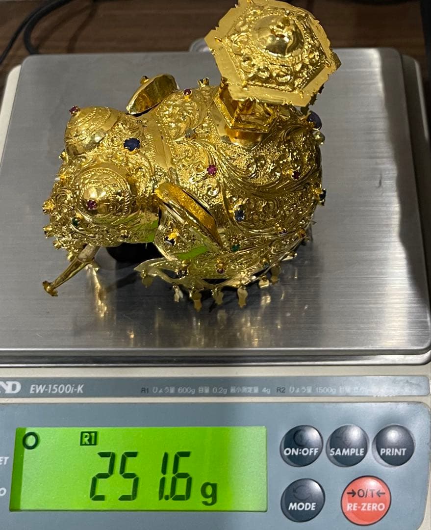 RAJA Hand CraftedSTONE 'N STRING 象置物 宝飾品