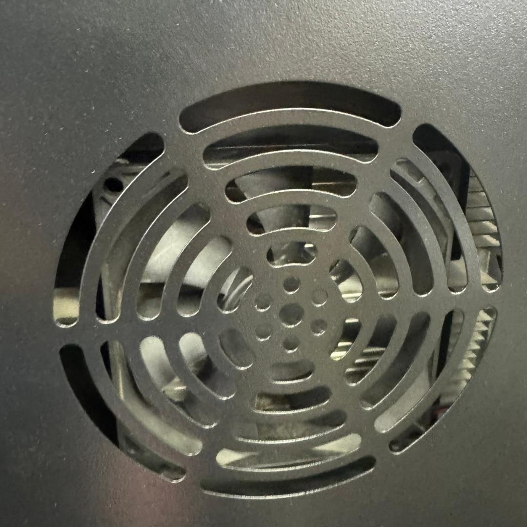 ☆☆アイリスオーヤマ ワインセラー PWC-502P　20年製　47L　18本