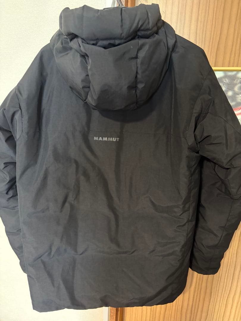 MAMMUT ダウンジャケット黒　ブラック　1011-00780