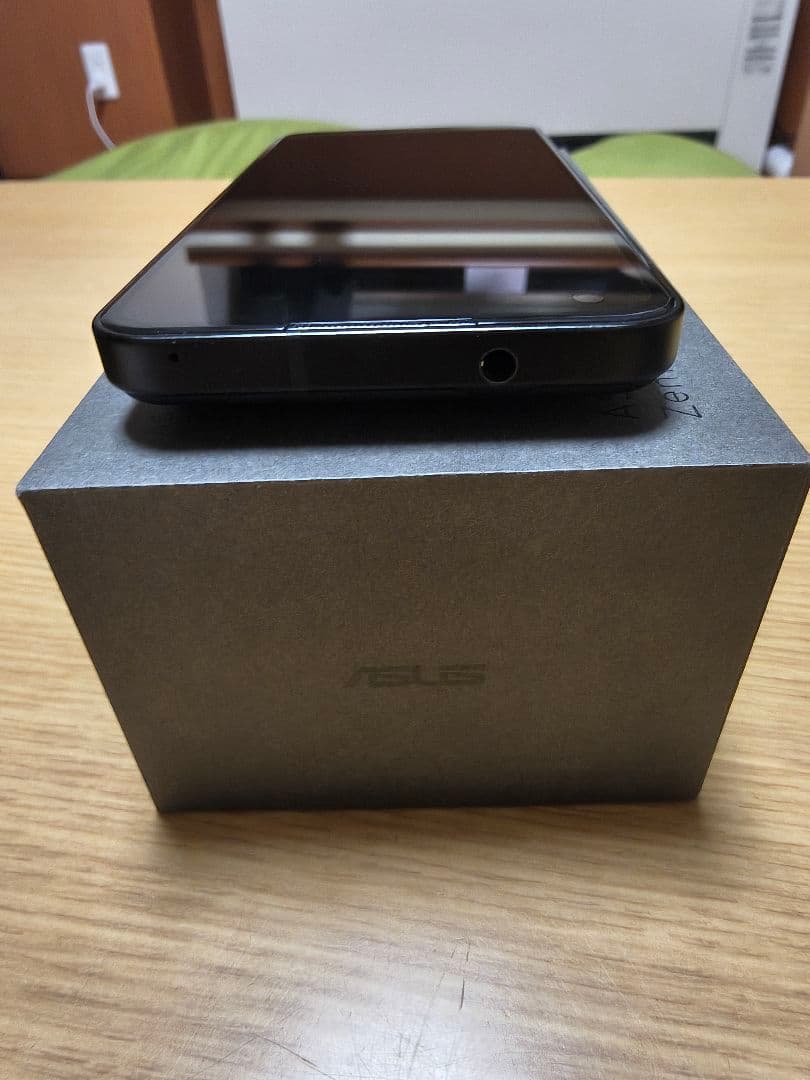 ASUS Zenfone 9 8GB 256GB ミッドナイトブラック 国内版