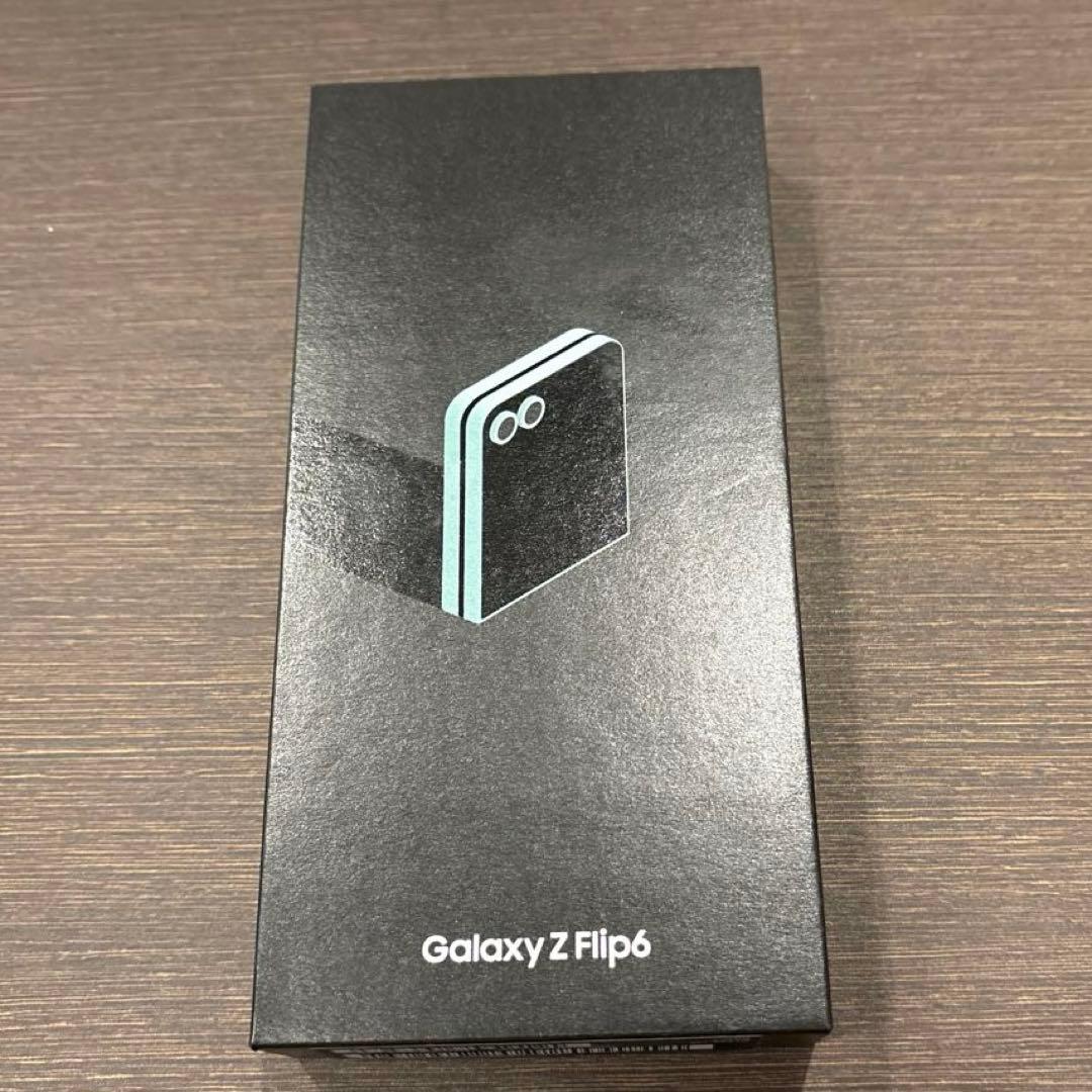 【美品】 Galaxy Z Flip6 ミント 256GB