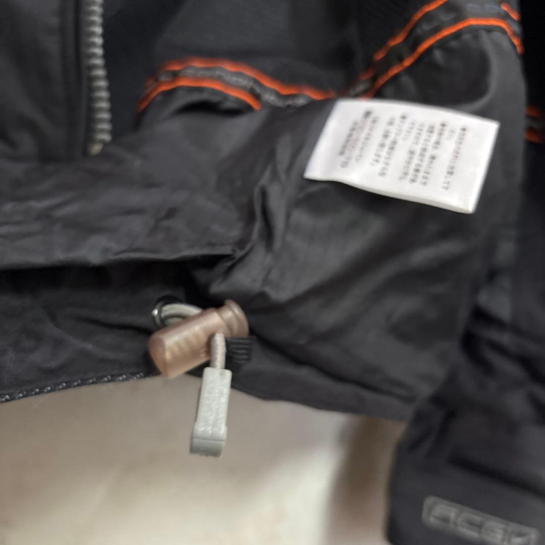 NIKE★ナイキACG ブラックジャケット★スキーウェア、スノーボードウェア★上