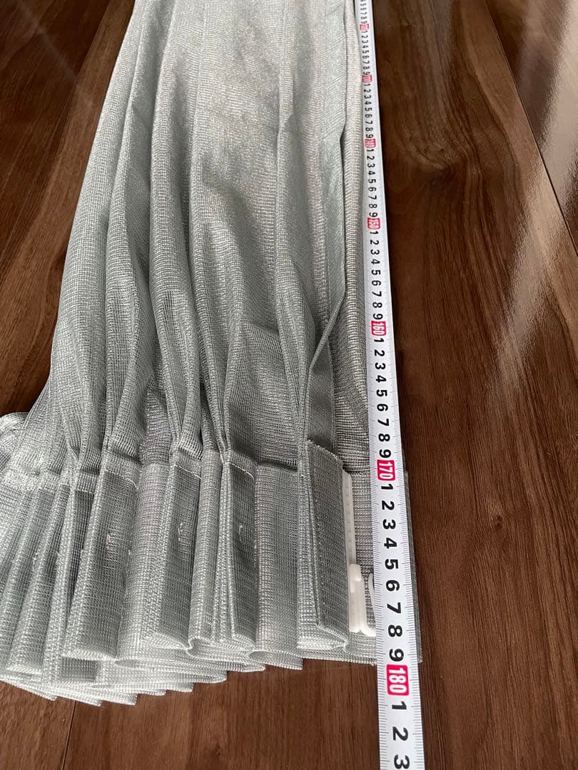 美品サンゲツ　カーテン２枚　レース２枚　セット