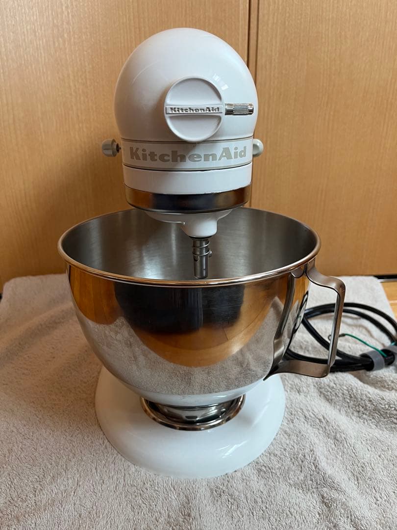 KitchenAid スタンドミキサー ホワイト KSM90WW 中古品です