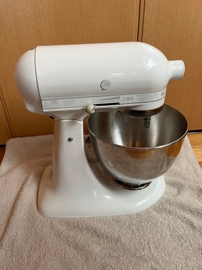 KitchenAid スタンドミキサー ホワイト KSM90WW 中古品です