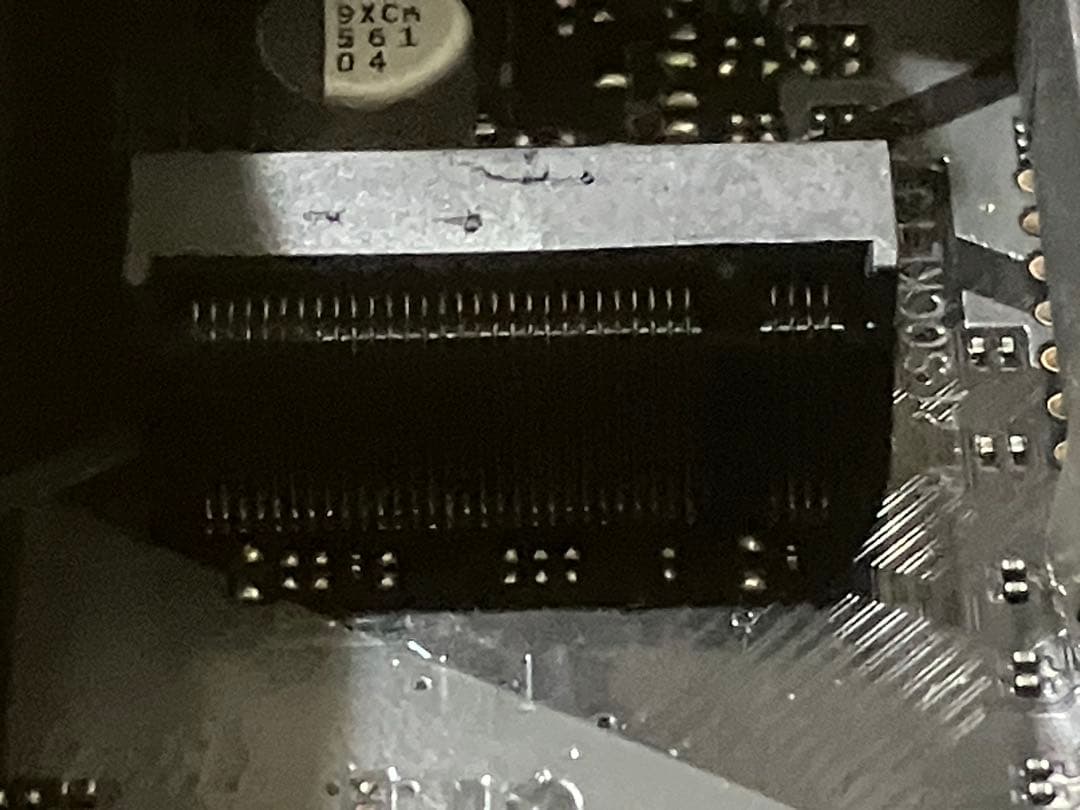 自作スリム　i9 9900 GTX1650 Wi-Fi　Win11 ゲーミング