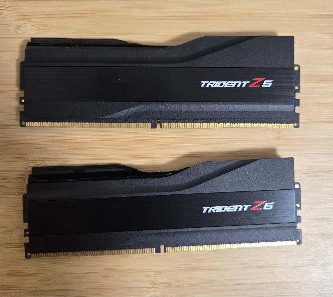 メモリー G.Skill TRIDENT Z5 DDR5 6000 32GB(16GBx2