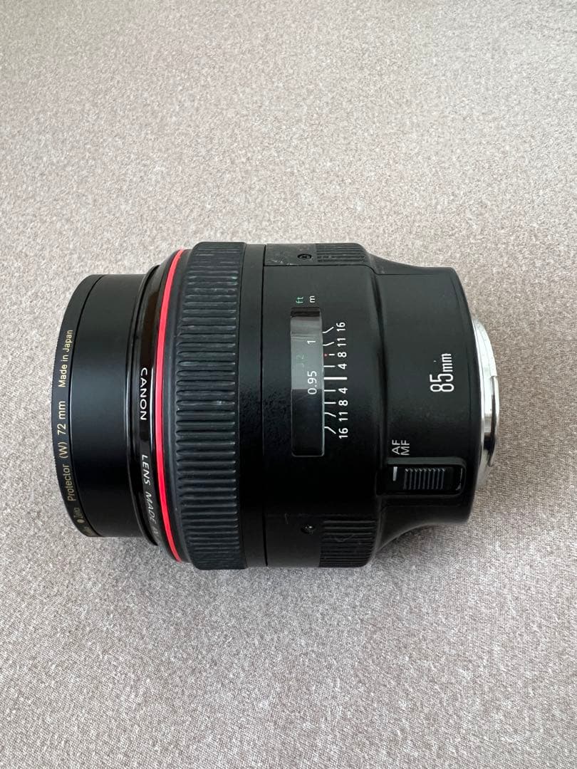 Canon EF 85mm f/1.2 II USM レンズ
