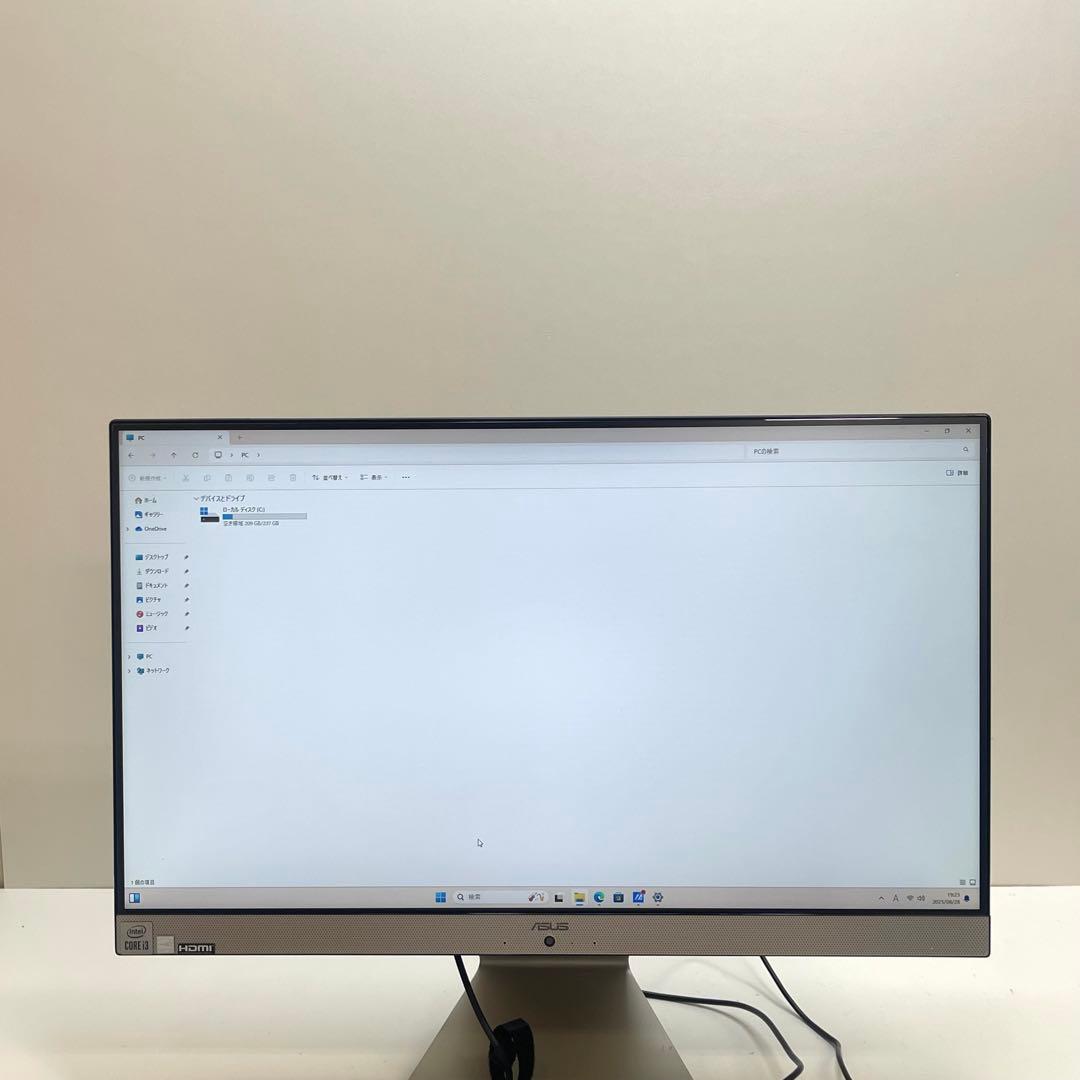 #181 ASUS Vivo AIO V222FA i3-10110U OFF付