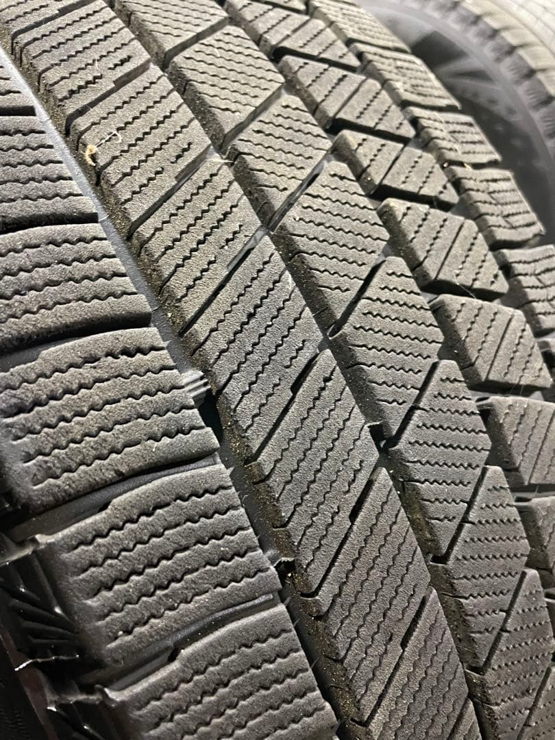 【バリ溝】ブリヂストン ブリザック VRX3 205/60R16 4本セット