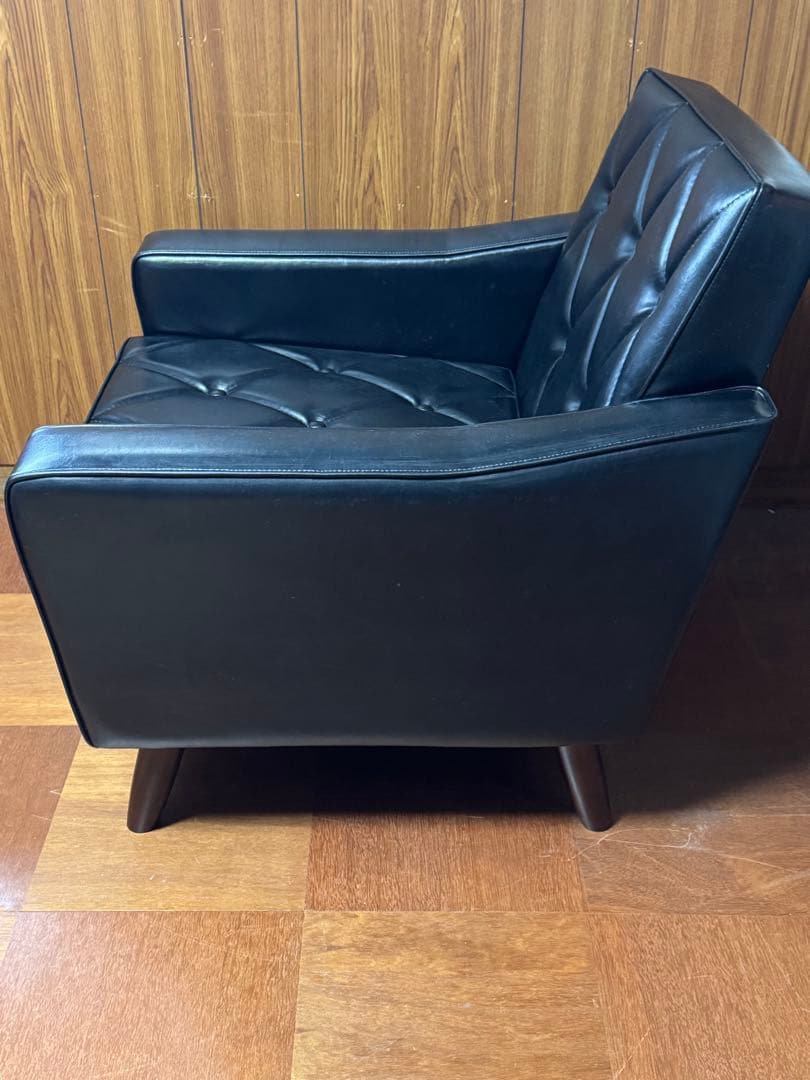 K*i様 karimoku カリモク60 ロビーチェア ソファ 1シーター ブラ