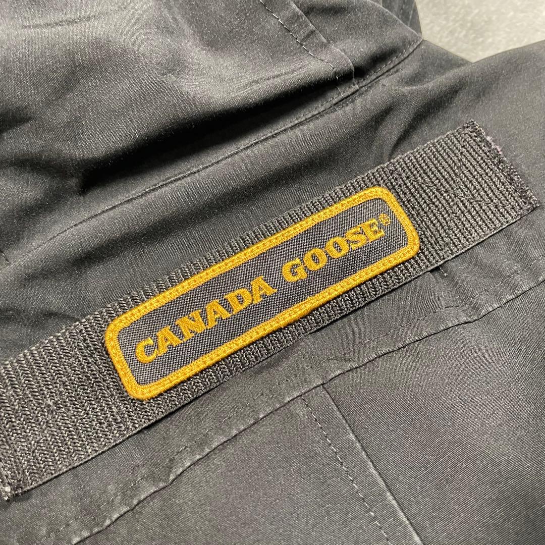 カナダグース　ダウンジャケット　ブラック　S 2300JM