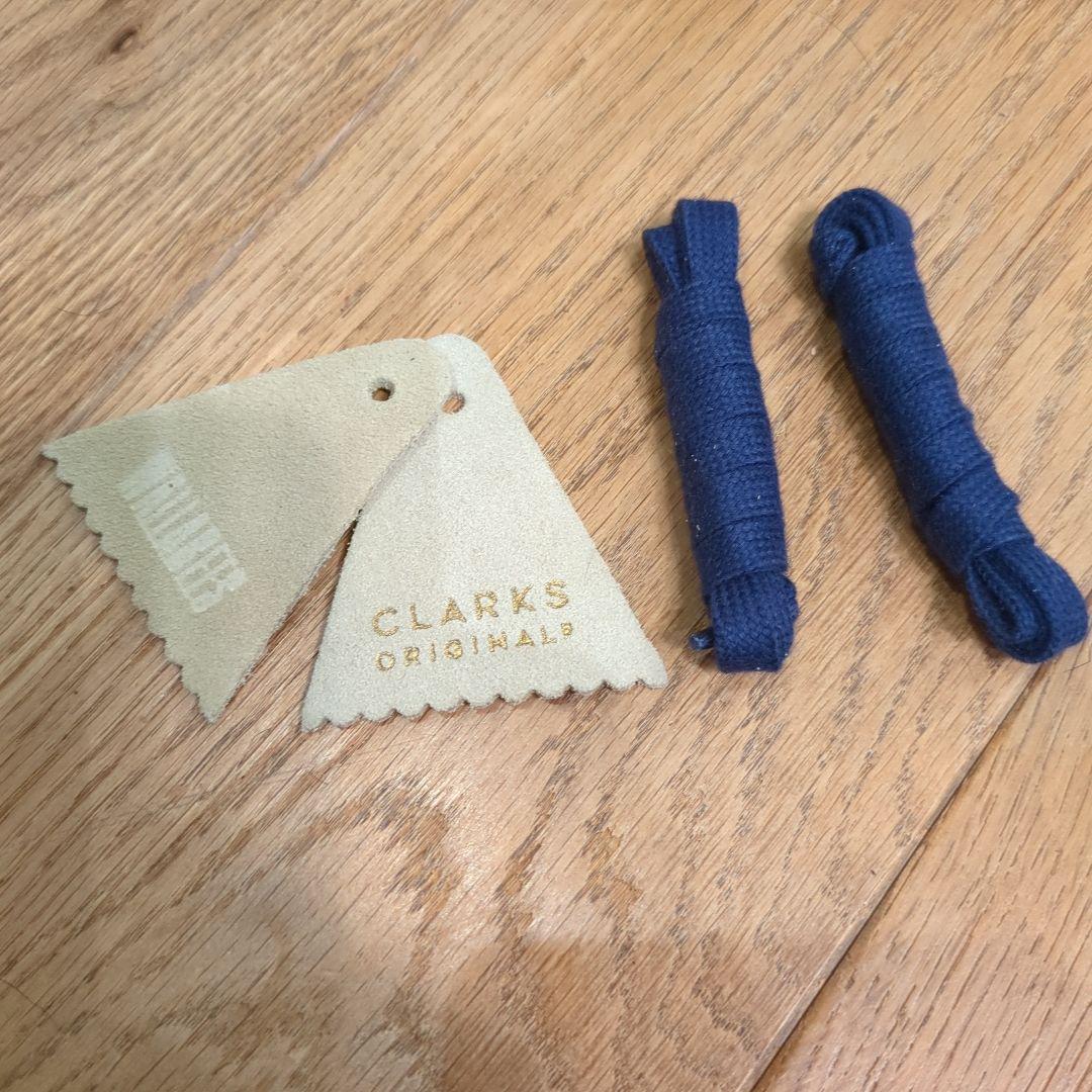 CLARKS　ワラビー　25センチ