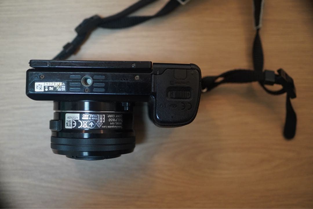 【ミラーレス一眼カメラ 】SONY α6000ダブルズームレンズキット