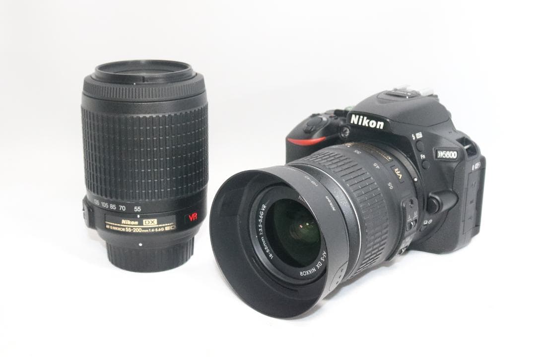 10／26まで！S回数少⭐Nikon D5600 美品⭐シリーズ最新！Wレンズ