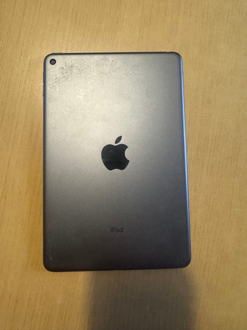 Apple iPadmini5 画面ひび割れあり