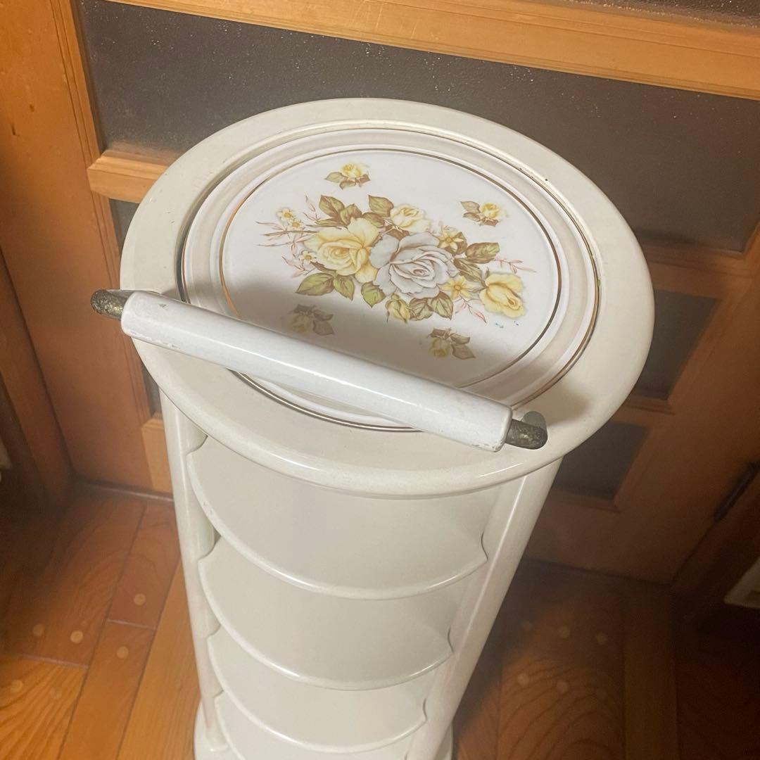 サイドラック　棚　アンティーク　ロイヤル　ホワイト　ヴィンテージ　ヨーロッパ調