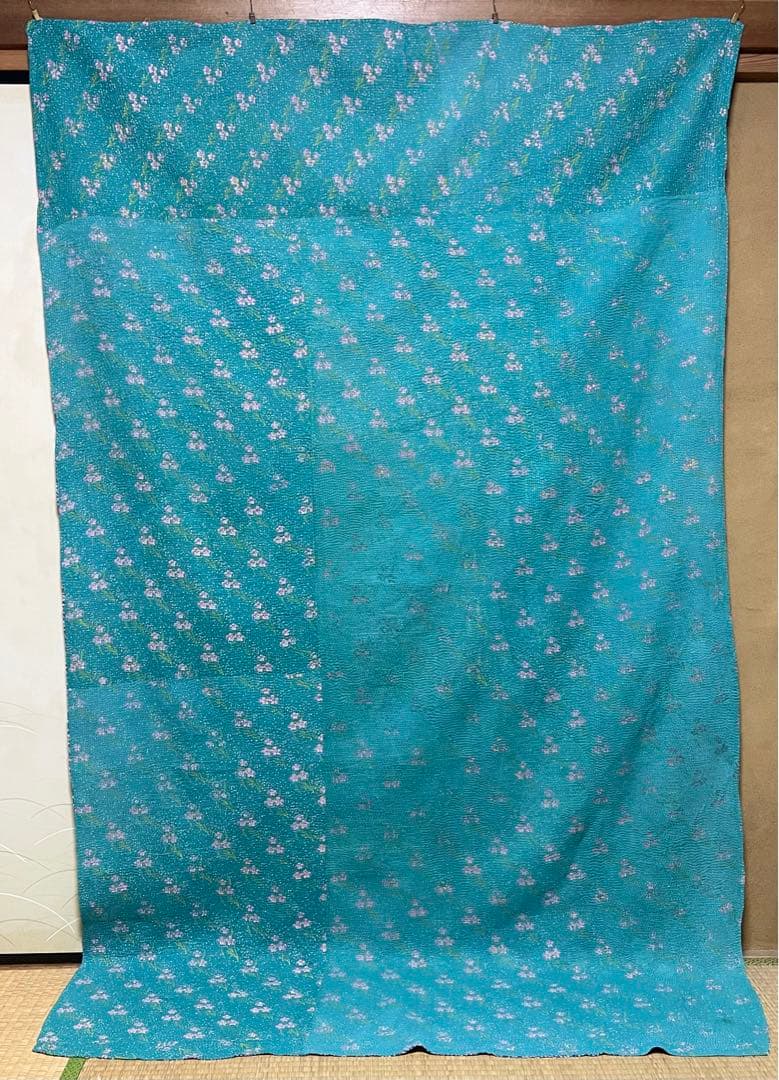 カンタ 刺繍 ラリーキルト インド ビンテージ布 ベッドカバー ソファーカバー