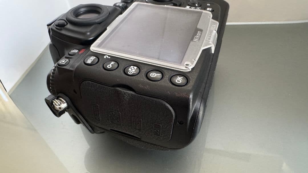 ［ワンオーナー］NIKON　ニコン　D700　デジタル一眼レフ　本体