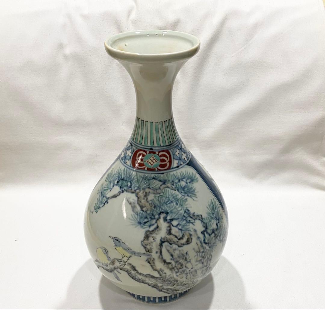 5代　佐藤走波 の豪華で重厚な　\"色絵花鳥文花瓶\"