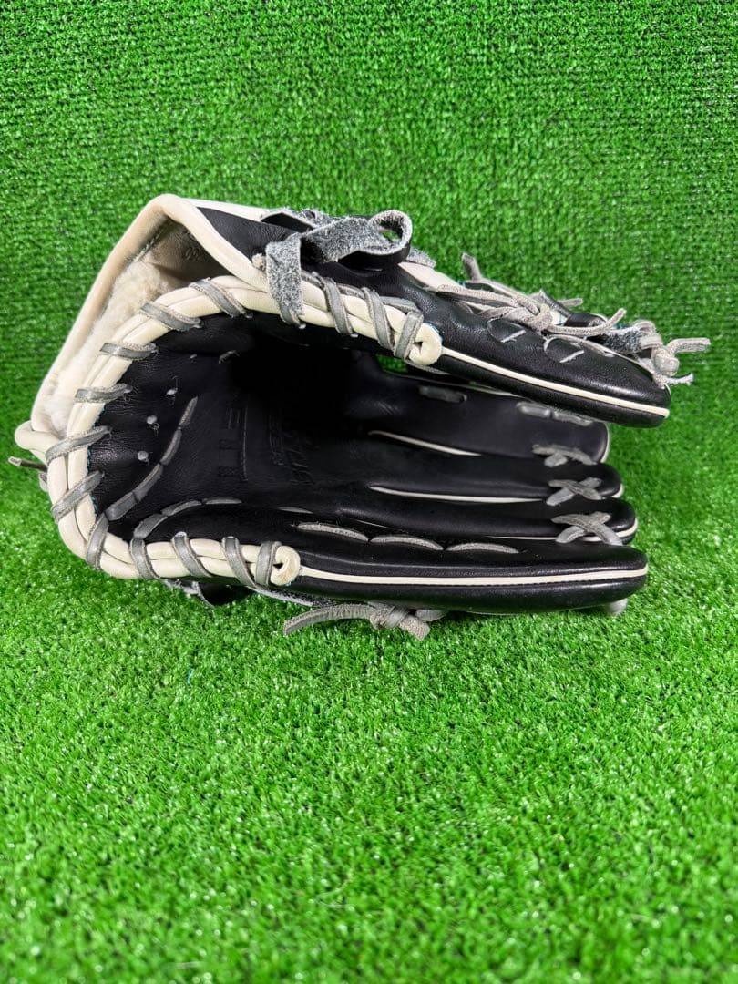 ゼット　限定　軟式　内野手用　実使用モデル　源田モデル　BRGPRO25GG