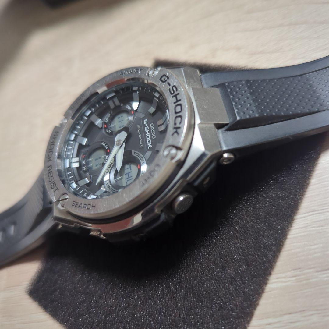 カシオ G-SHOCK ソーラー電波腕時計 GST-W110-1AJF