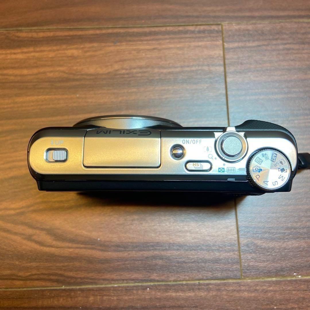 CASIO EXILIM EX-ZR700 デジカメ ほぼ新品 3817