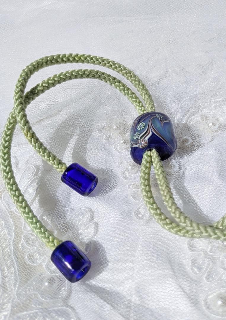 吉田正子トンボ玉（貳拾）　「江戸組み紐」ネックレス　ガラス玉に込めた日本画