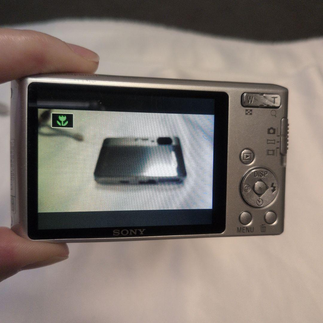 2台セット　SONY Cyber-shot 14.1MPと10.2MP　シルバー