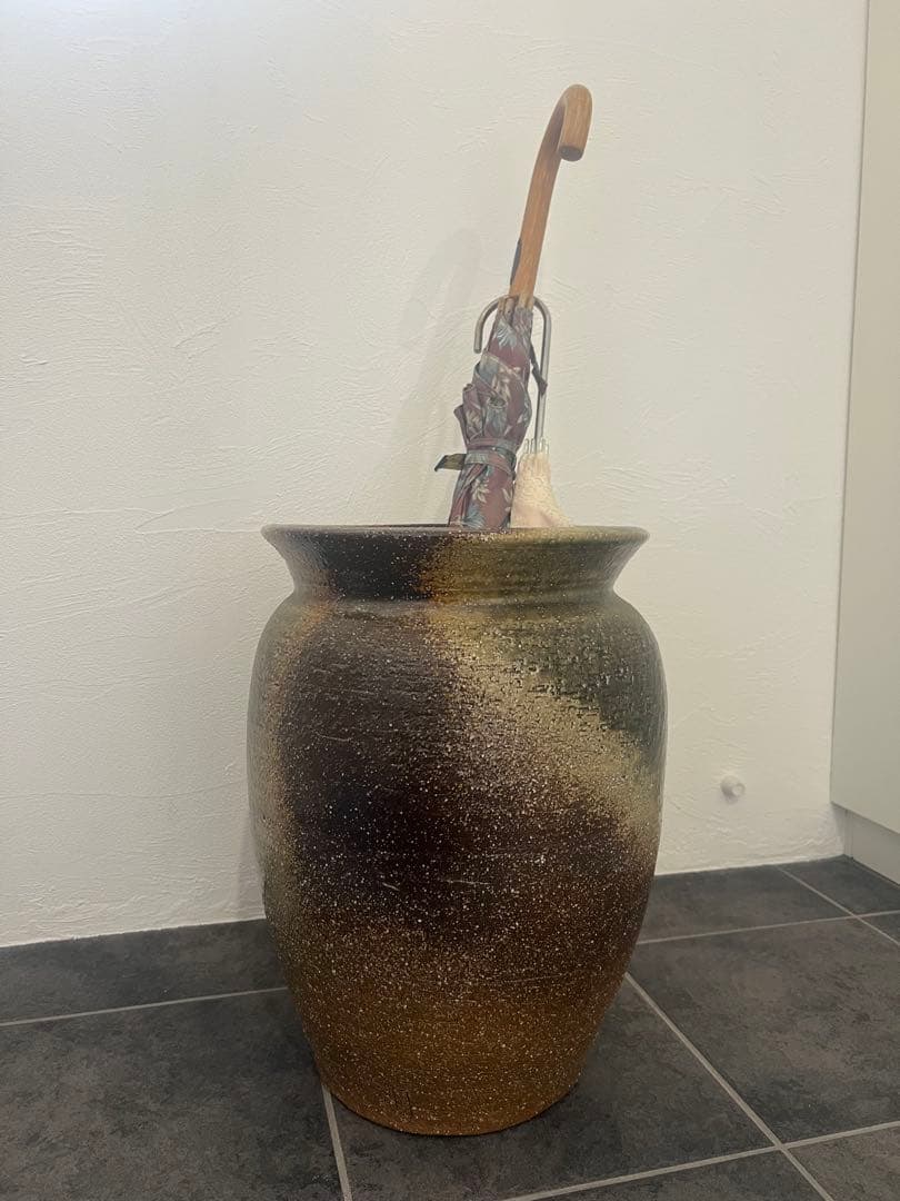 陶器製傘立て