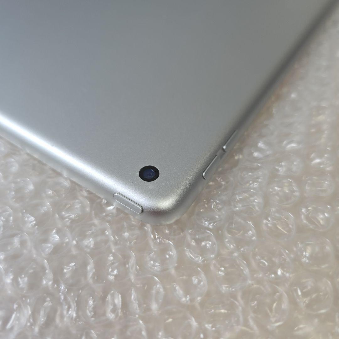 と*ん様 iPad 7◼️第7世代◼️Wi-Fi版◼️バッテリー極良品■純正ケー