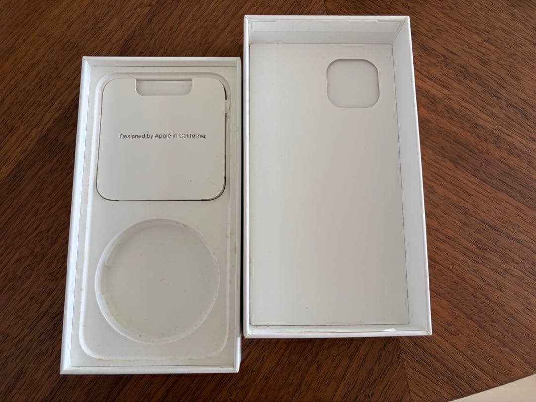 Apple iPhone 13 ミッドナイト 128GB 箱付き