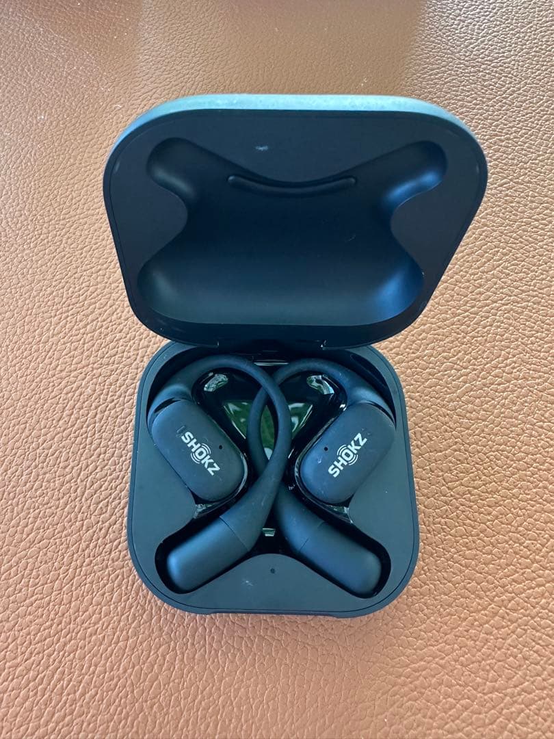 SHOKZ OPENFIT 骨伝導イヤホン　黒