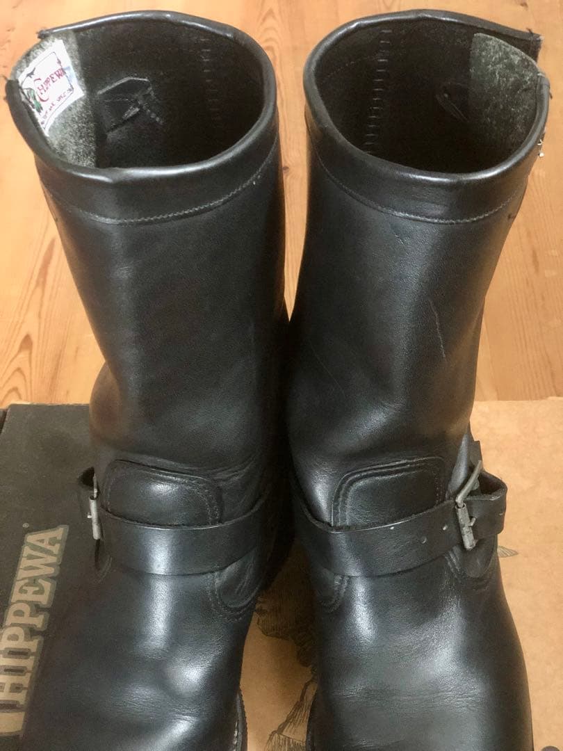 Chippewa ブラックエンジニアブーツ