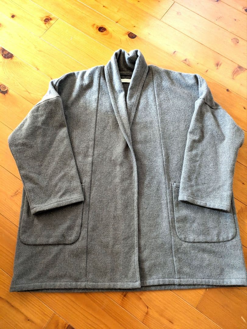 2025年aw evam evaショートローブМ　31,900円