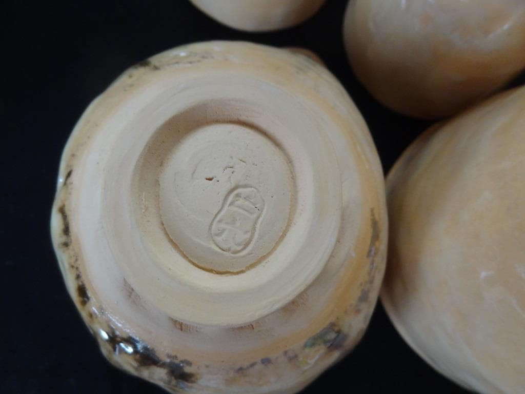 二六焼　白釉茶器三つ揃　煎茶器　霊芝摘　宝瓶　急須　茶碗　楽山焼　水月焼