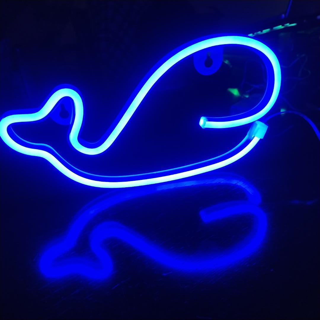 【☆超美品★】　＊クジラのネオンサイン＊　アイスブルー