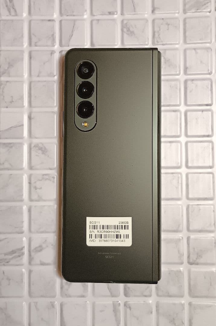 リンちゃん Samsung galaxy zfold3 付属品付き