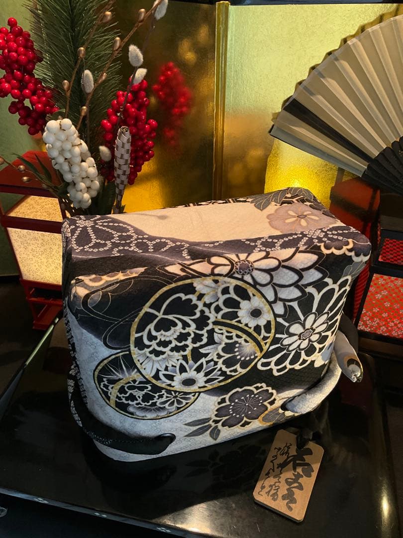 一閑張り　一閑張りバッグ　古文書　和紙　花絵柄　大正　着物　梅　京友禅　牡丹　菊