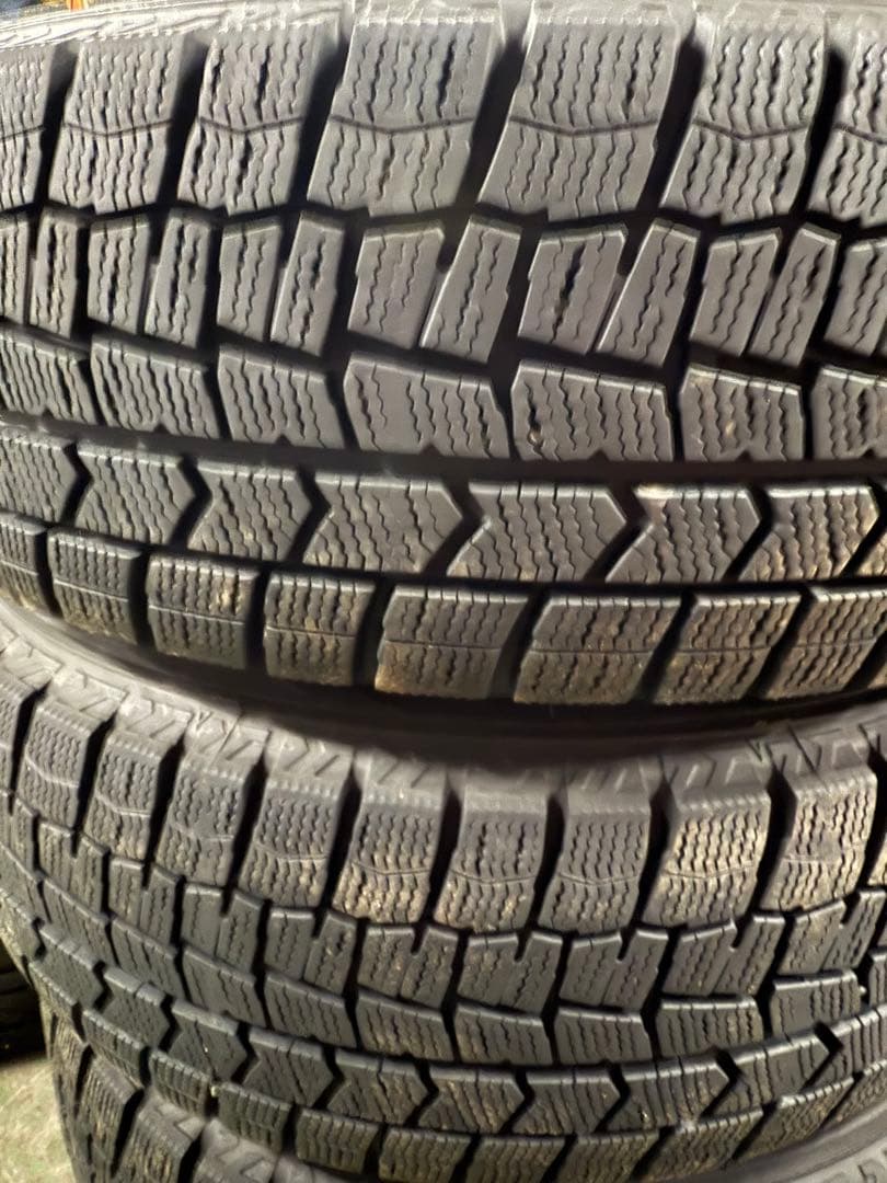 DUNLOP 185/65R15 2024年　スタッドレスタイヤセット　アクア