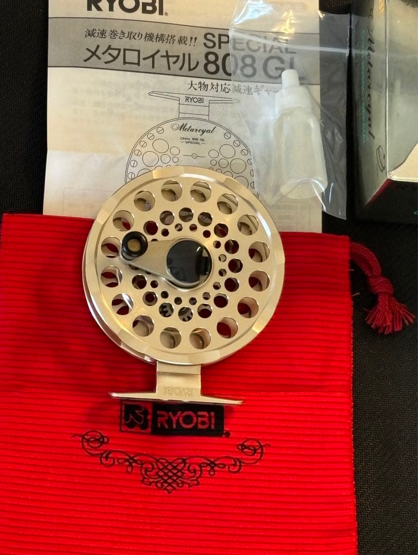 リール RYOBI  Chinu 808GL/SPECIAL