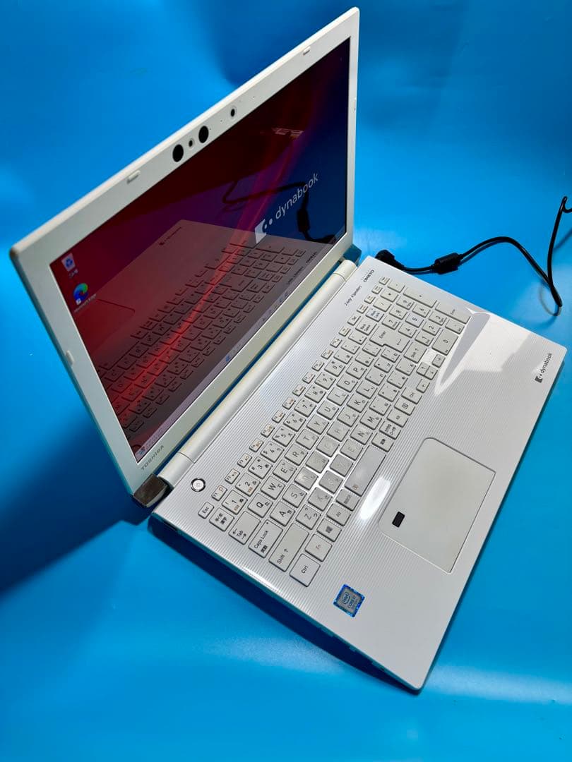 東芝 dynabook AZ65/GW i7-8550U SSD 2TB 32G