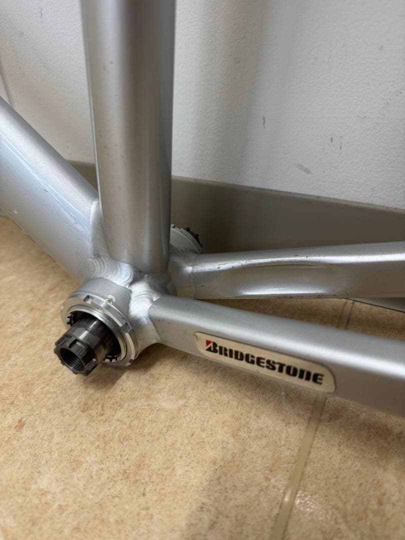 ブリヂストン ANCHOR PA3 フレーム・BBセット