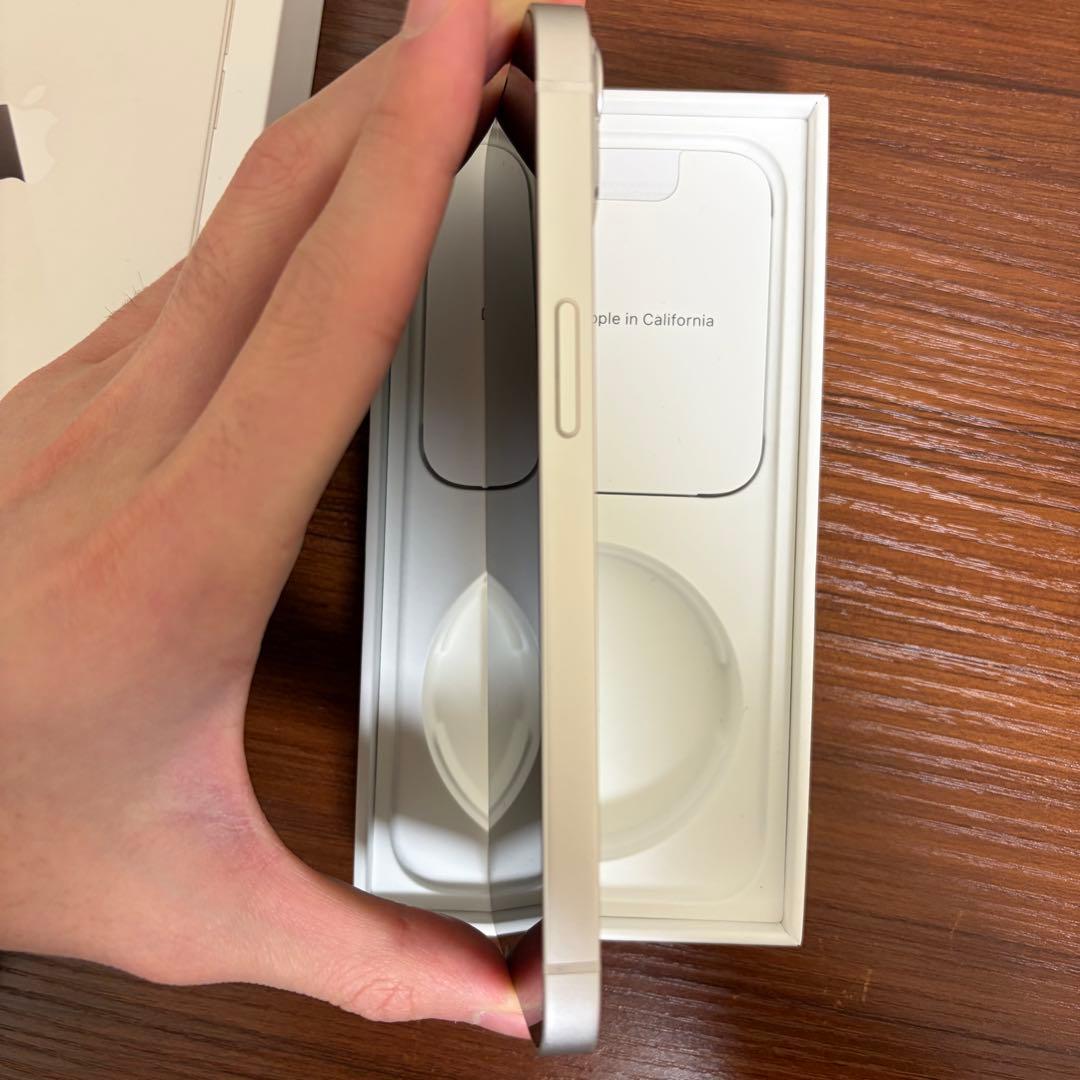 iPhone13 256gb simフリー　スターライト