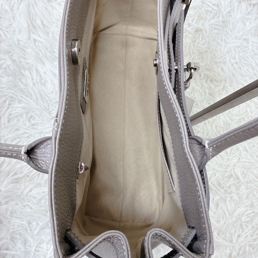 専用✨極美品　傳濱野 ミーティア Mietia グレージュ 皇室御用達　カデナ