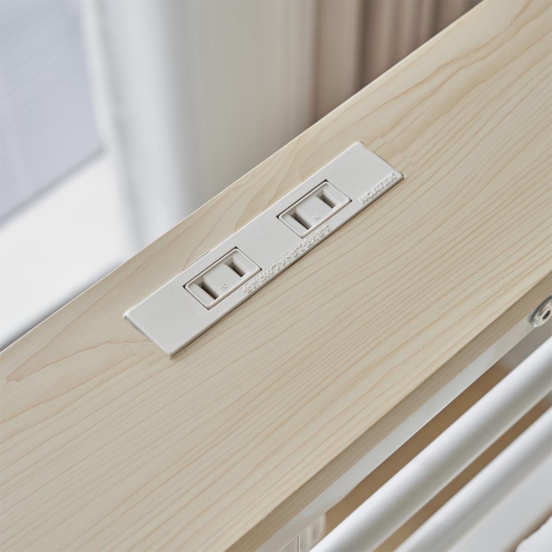 人気再入荷！ロフトベッド（S）コンセント・ローデスク付き耐荷重150kgホワイト