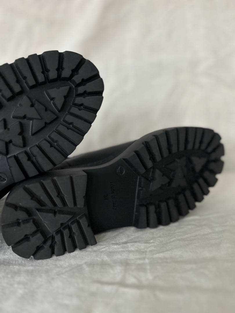 TOMORROWLAND ライトラバーソール サイドゴアブーツ