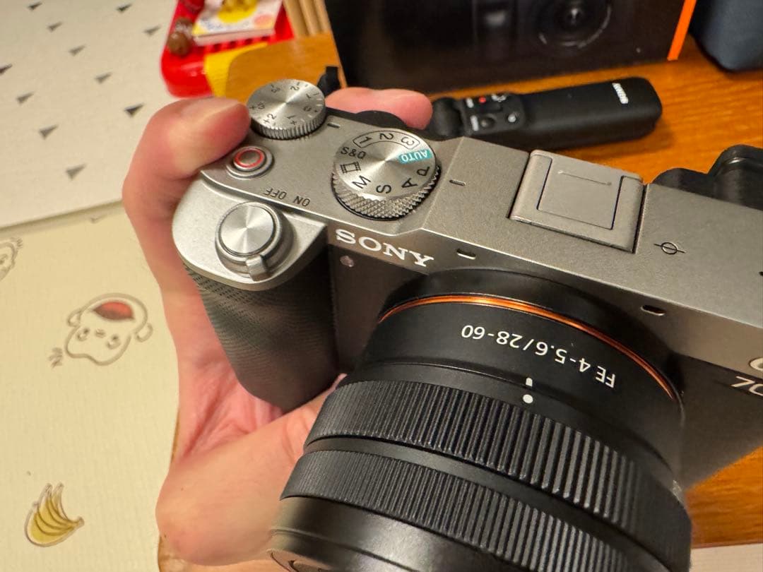 SONY α7C ズームレンズキット+総額3万円相当付属品S数3200回以下